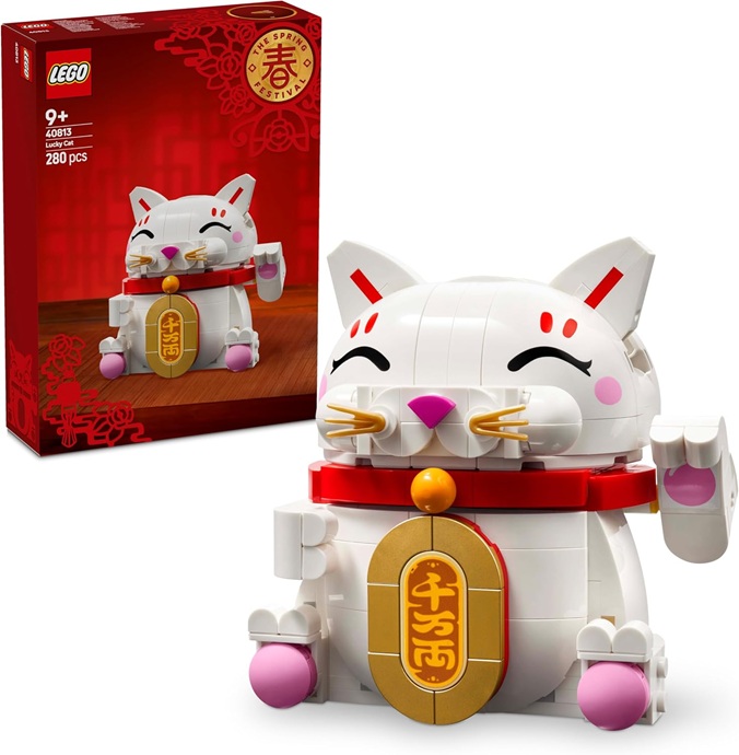 LEGO Gatto della Fortuna – Costruzioni per Adulti e Bambini – Modello da Esposizione – Animale con Zampa che Saluta, Moneta d’Oro e Decorazioni della Fortuna – Regalo per la Festa di Primavera – 40813