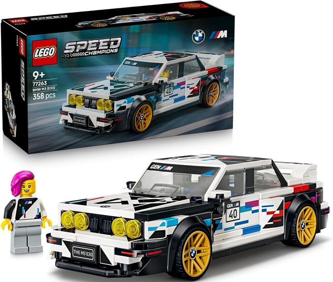LEGO Speed Champions BMW M3 (E30) – Macchina Giocattolo con Minifigure del Pilota da Collezione – Idea Regalo di Compleanno per Bambini da 9 Anni in su e per i Fan degli Sport Motoristici – 77263